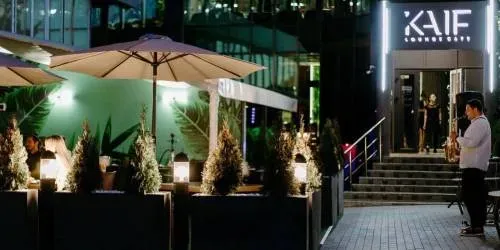 Kaif Lounge Cafe