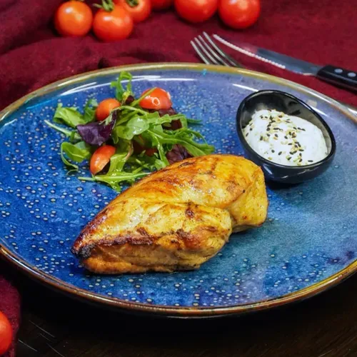 Steak de pui cu sos din susan